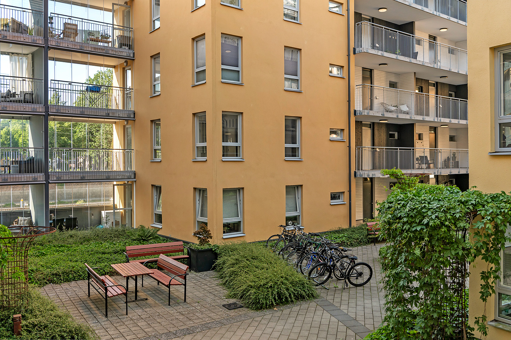 Drottninggatan 1E – bild 2