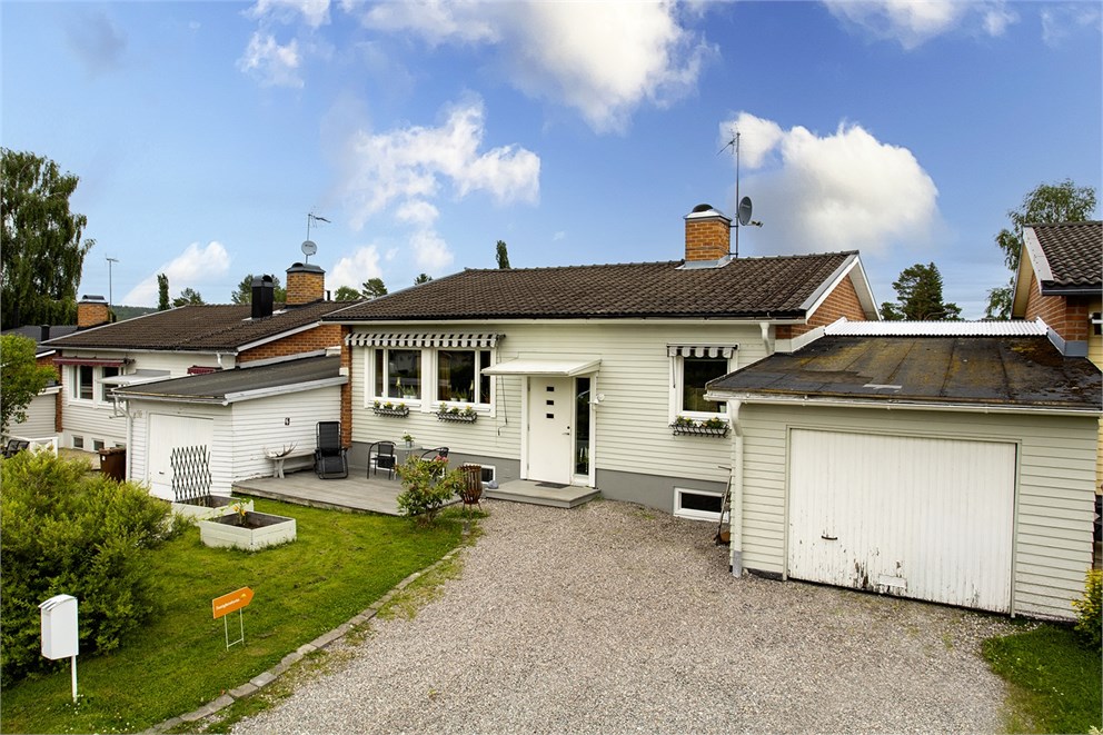 Strömbackavägen 16