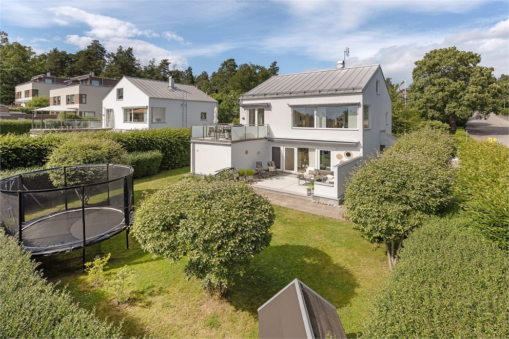 Hässelby Strandväg 14