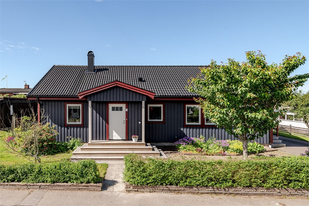Slånbärsvägen 4