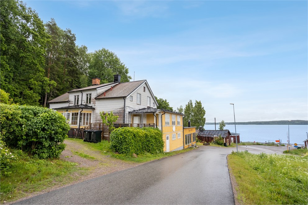 Kvarsebovägen 159