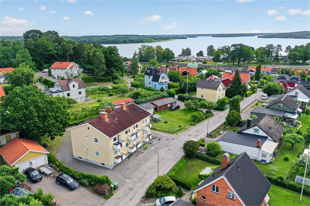 Hackspettsvägen 10