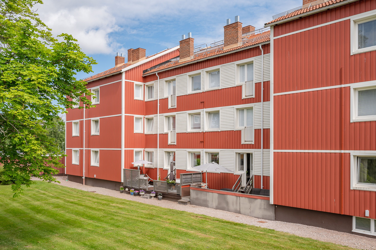 Åsgårdsvägen 27A – bild 1