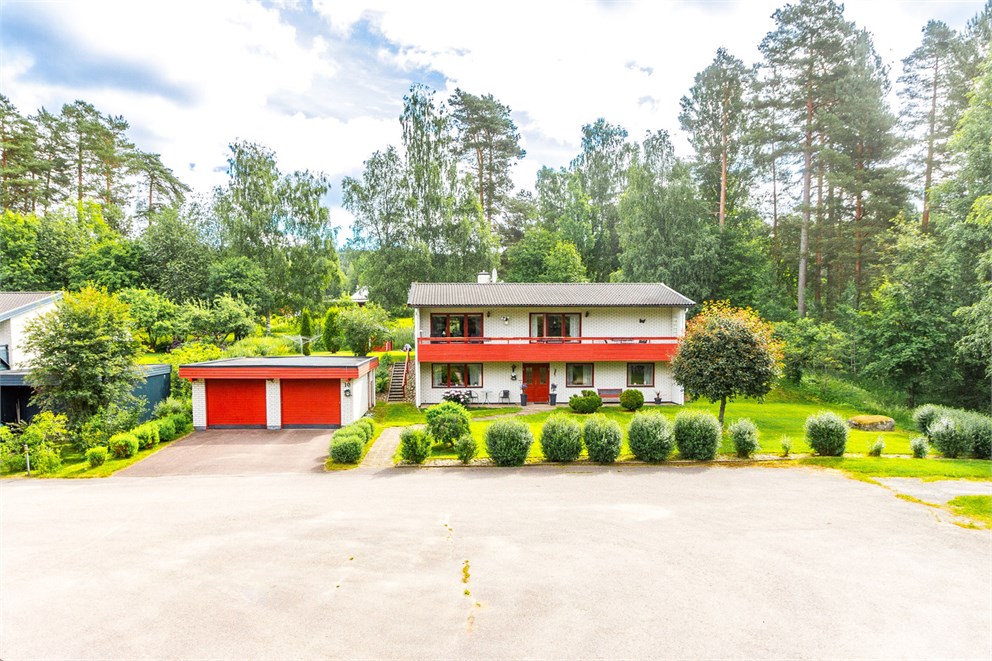 Nävervägen 19