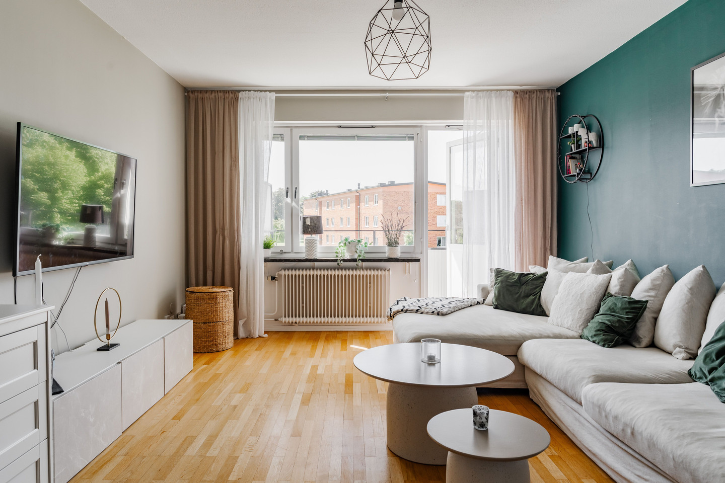 Hjälmgatan 8 – bild 1