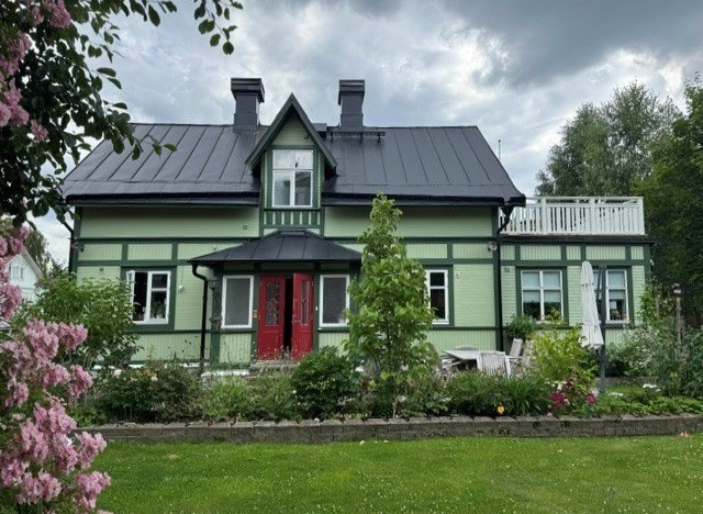 Övre Villagatan 38