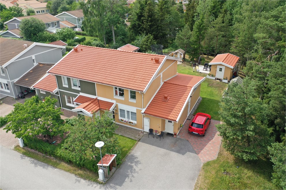 Curmans väg 19