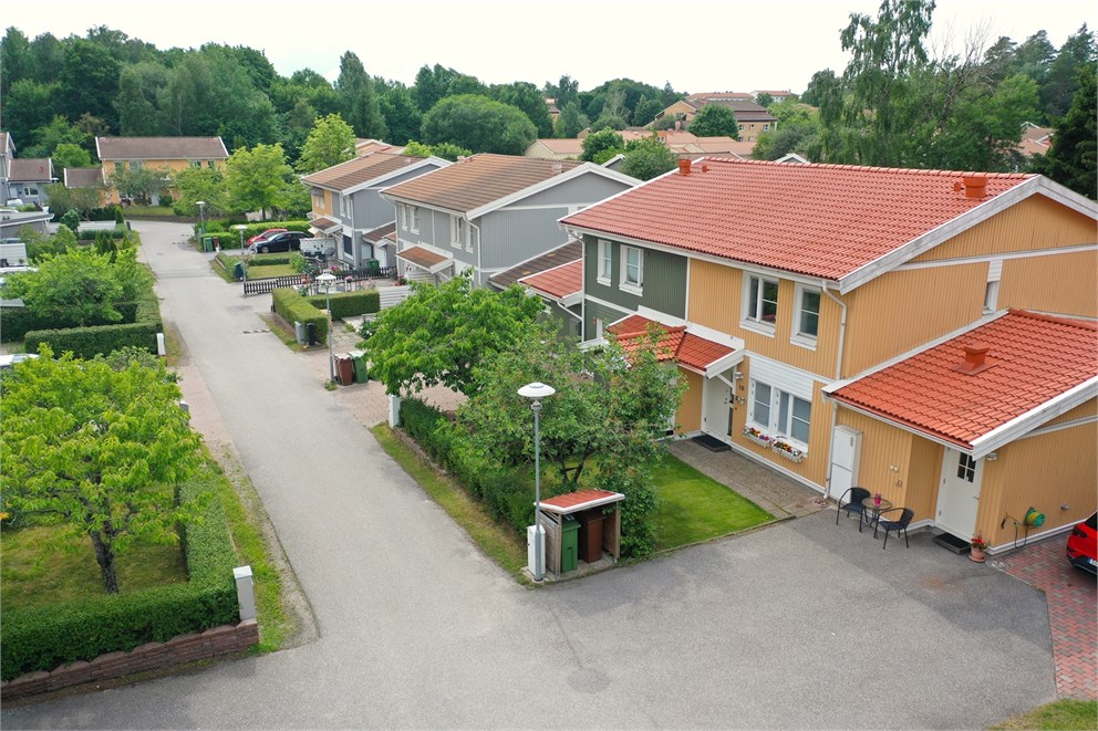 Curmans väg 19