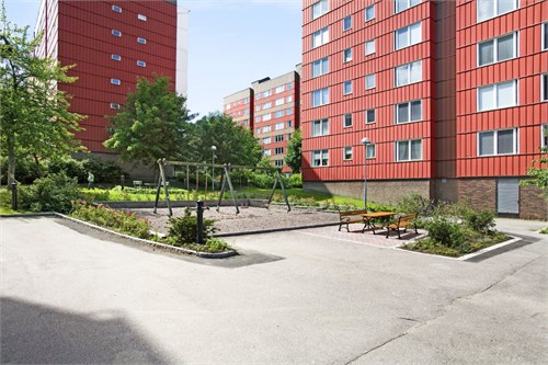 Lekplats på innergården