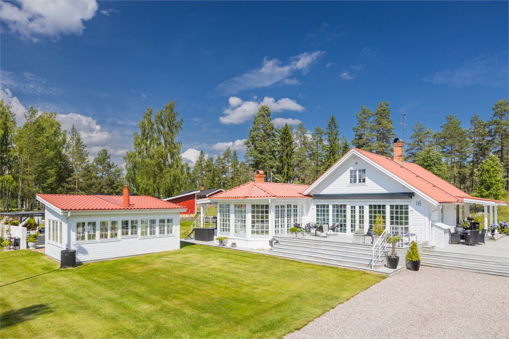 Kattfotsvägen 16