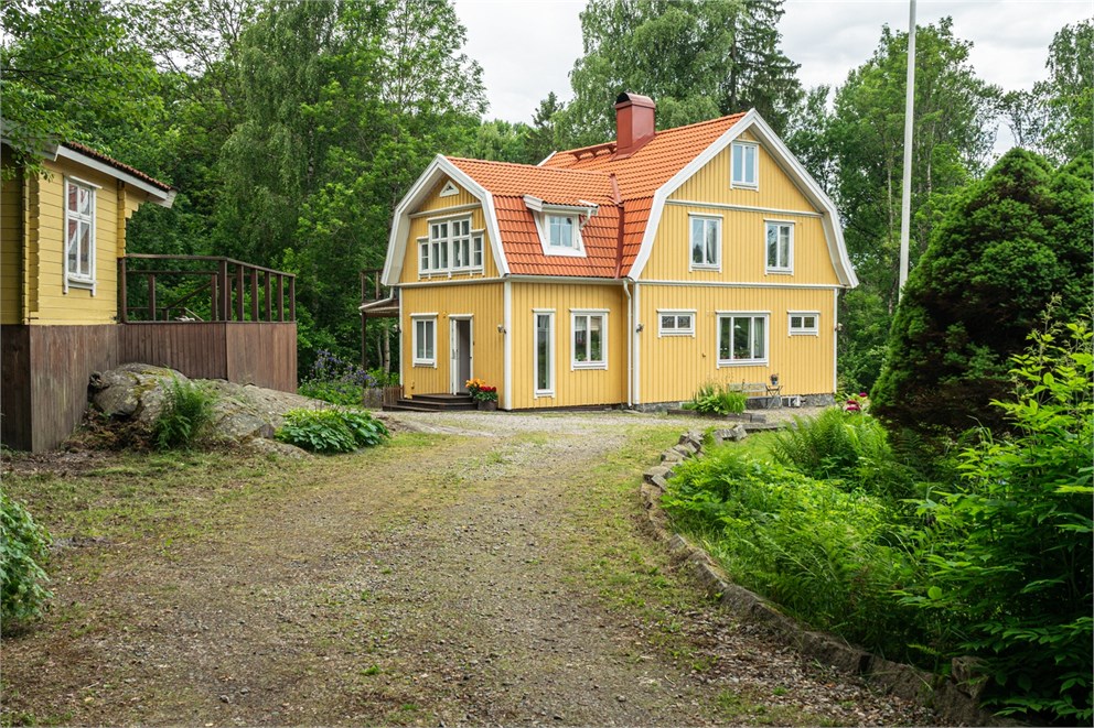 Lindalavägen 8