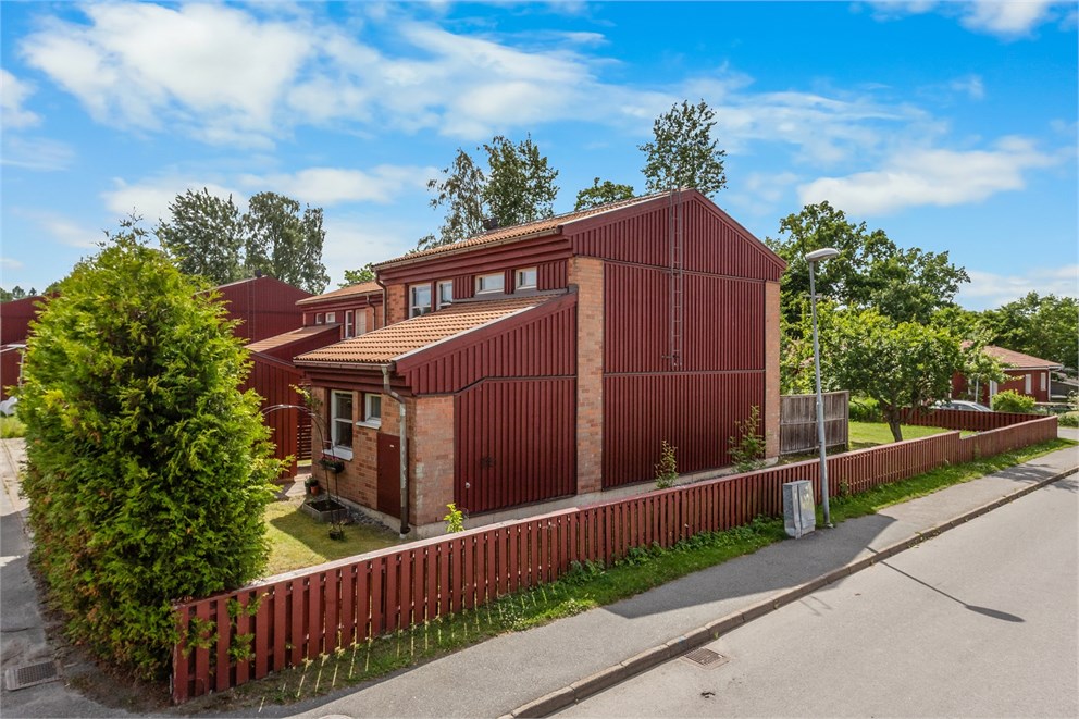 Lantjägarvägen 10