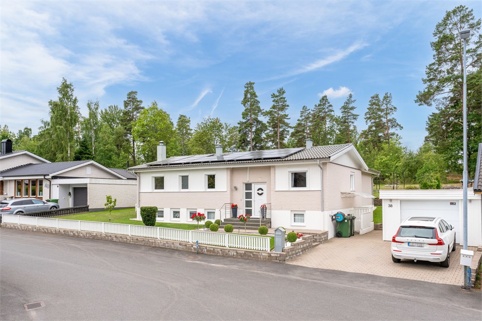 Stavhoppsvägen 38