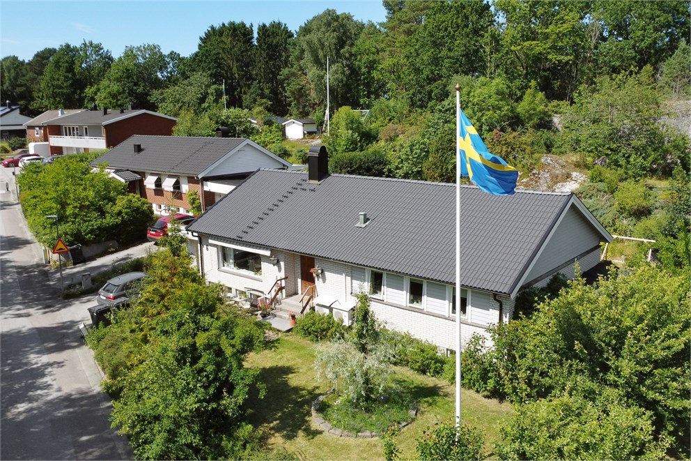 Gullvivevägen 6