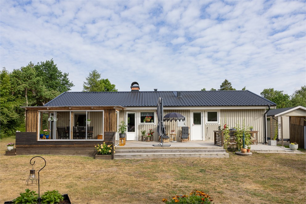 Cedervägen 18
