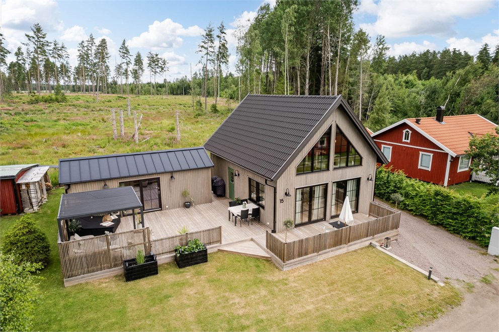 Fläderstigen 15