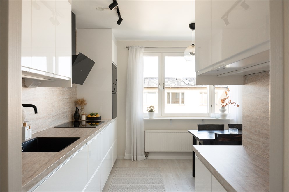 KUNGSFÅGELGATAN 33