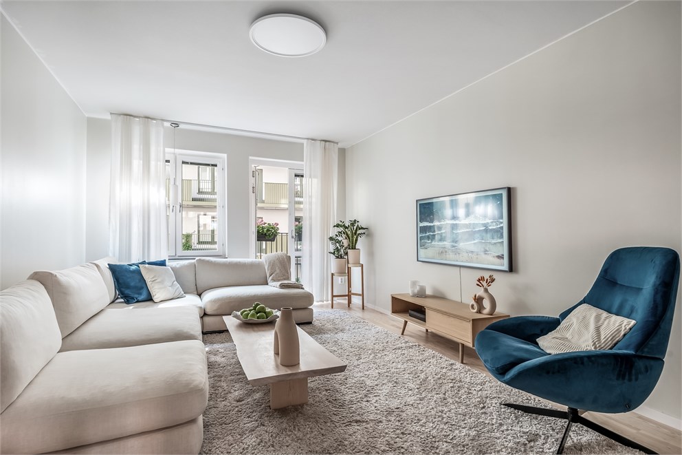 Charlottenburgsvägen 15