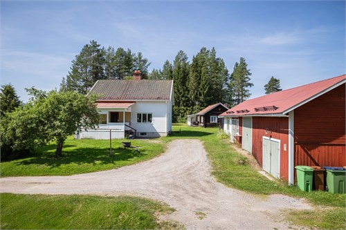 Boda Tåssvägen 7