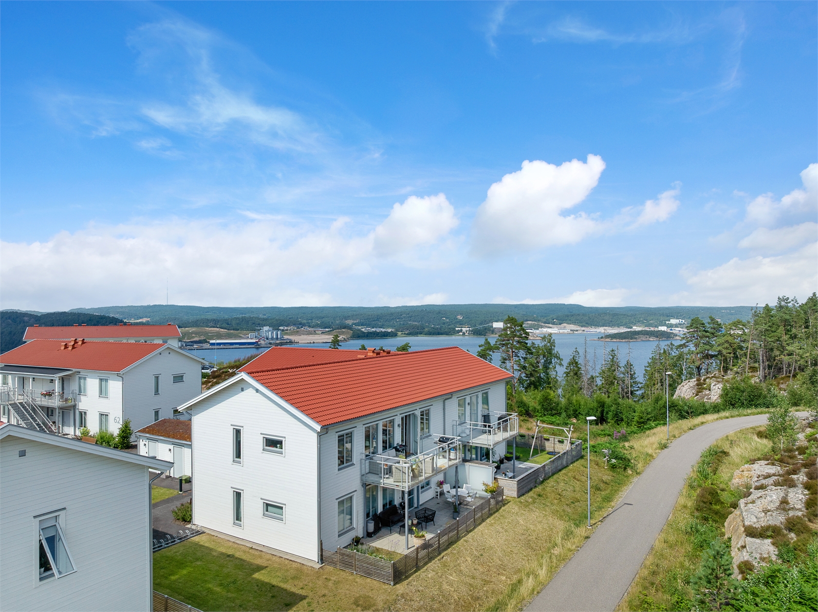 Östra Sundskogsvägen 64F – bild 2