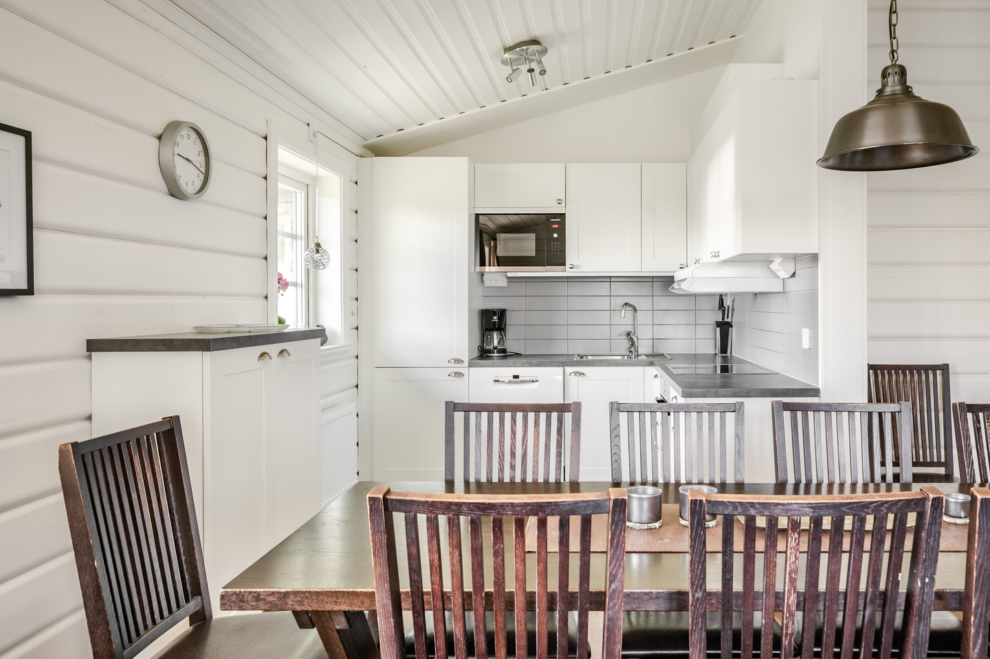 Myrbodvägen 16 A+B – bild 36