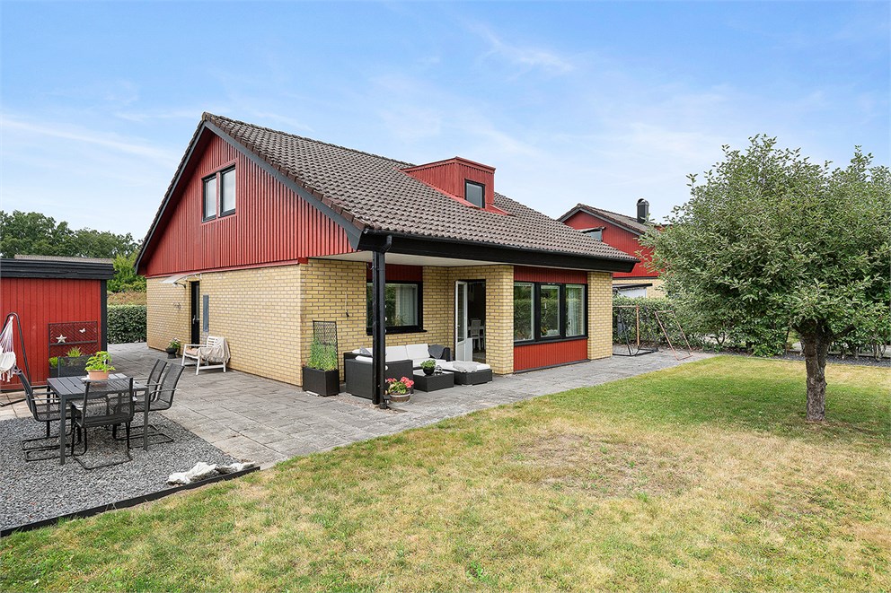 Vegagatan 18