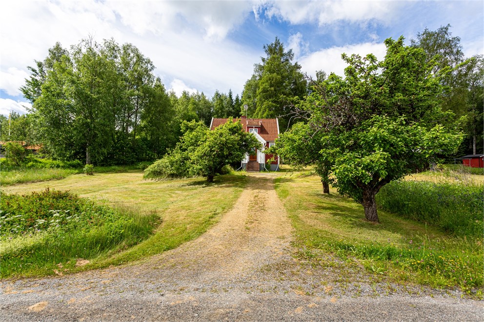 Banvägen 6