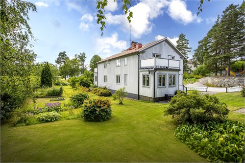 Skolvägen 1