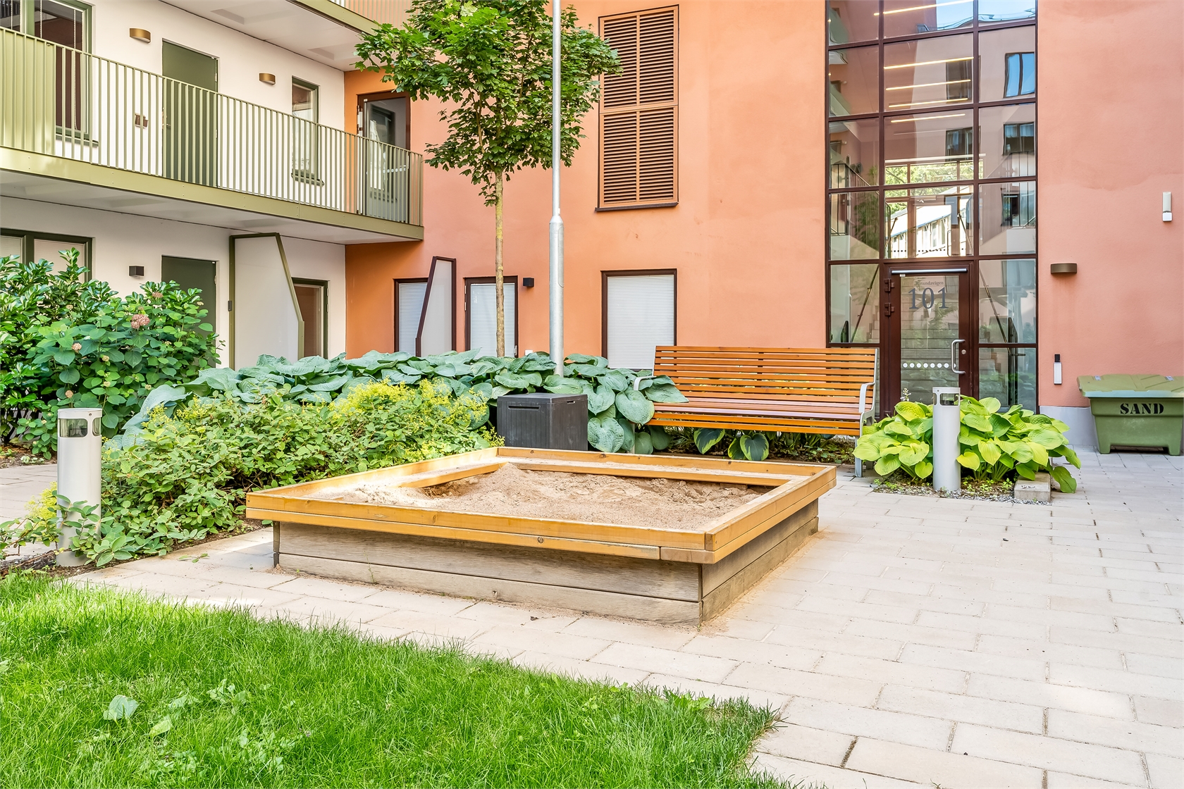Charlottenburgsvägen 15 – bild 17