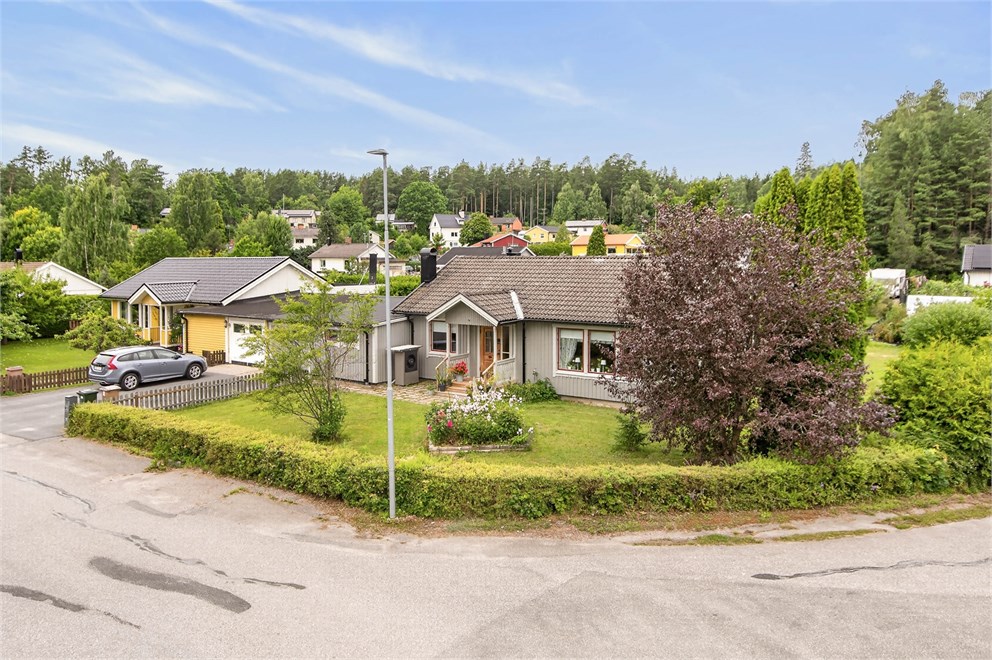 Sommarvägen 11