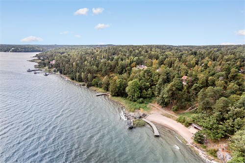 Hasselvägen 15 & Baggensvägen 27, 28B-C 
