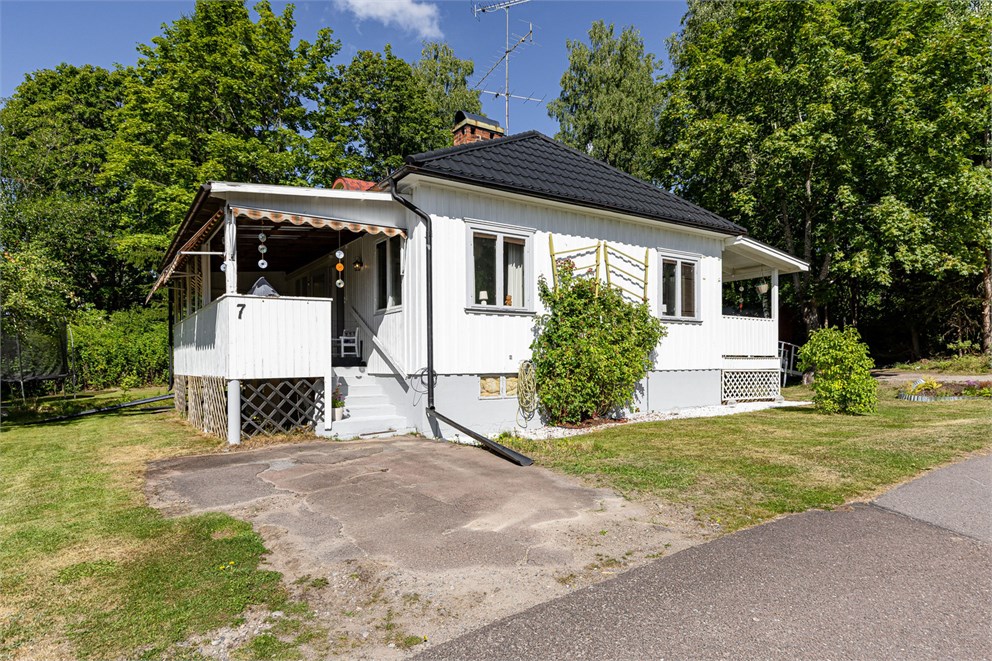 Backvägen 7