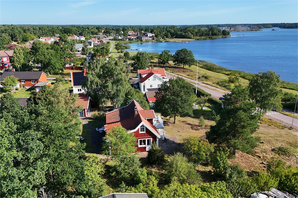 Sjövägen 12