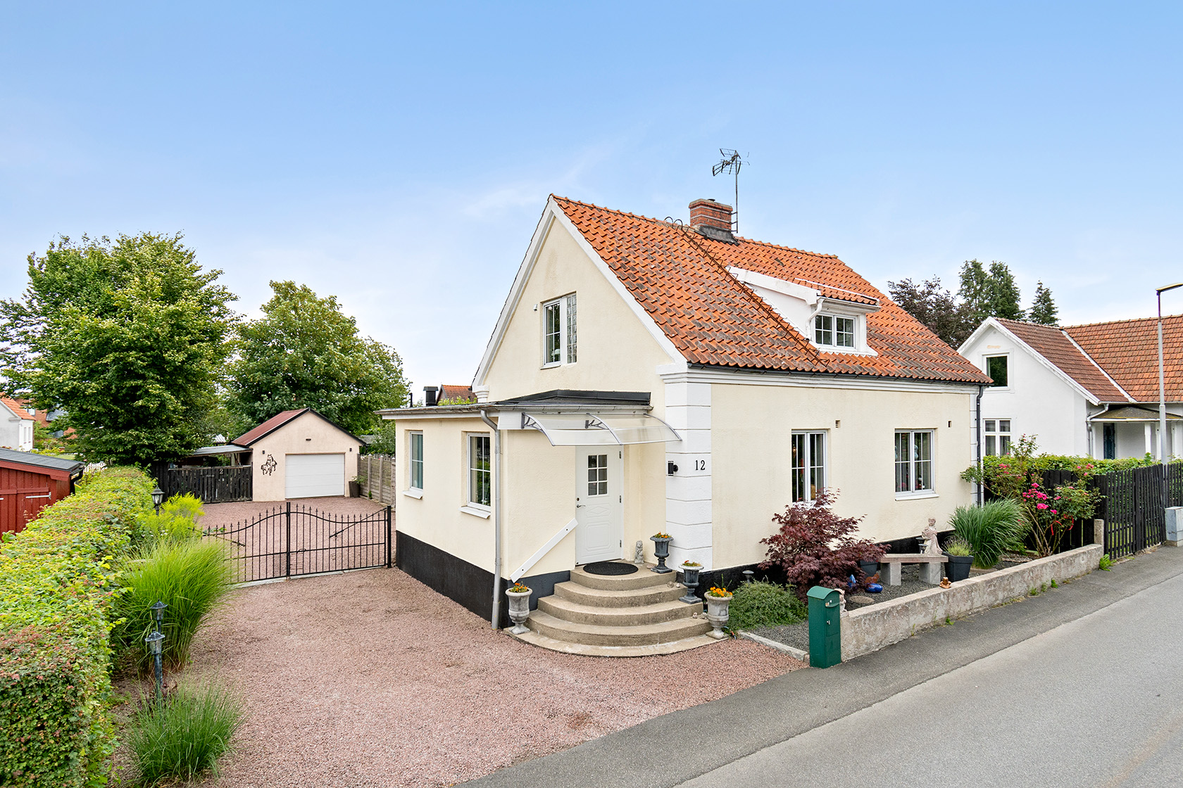 Albogatan 12 – bild 1