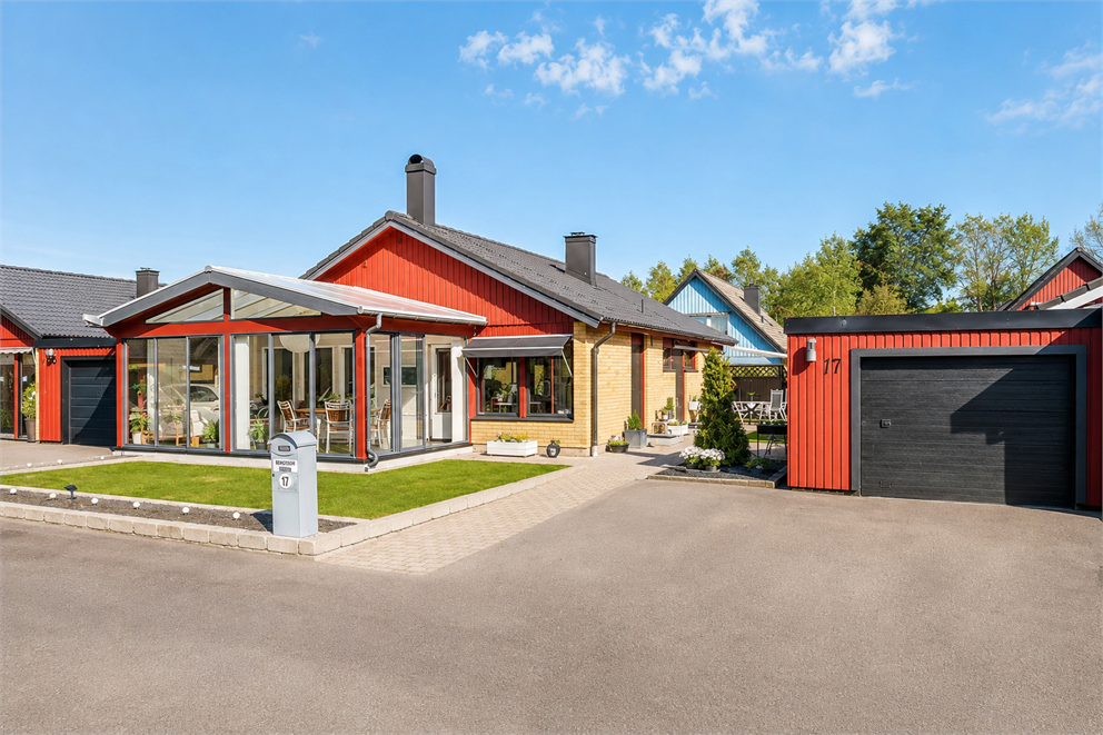 Kristallvägen 17