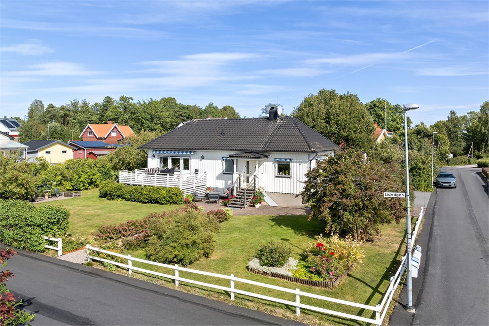 Lidvägen 6