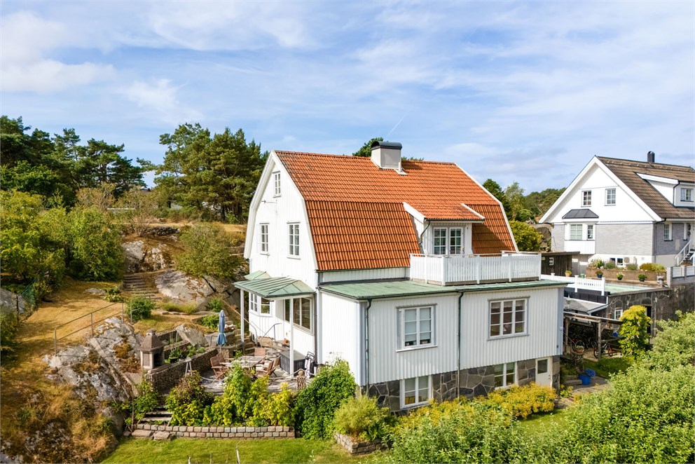 Norra Flundregatan 10