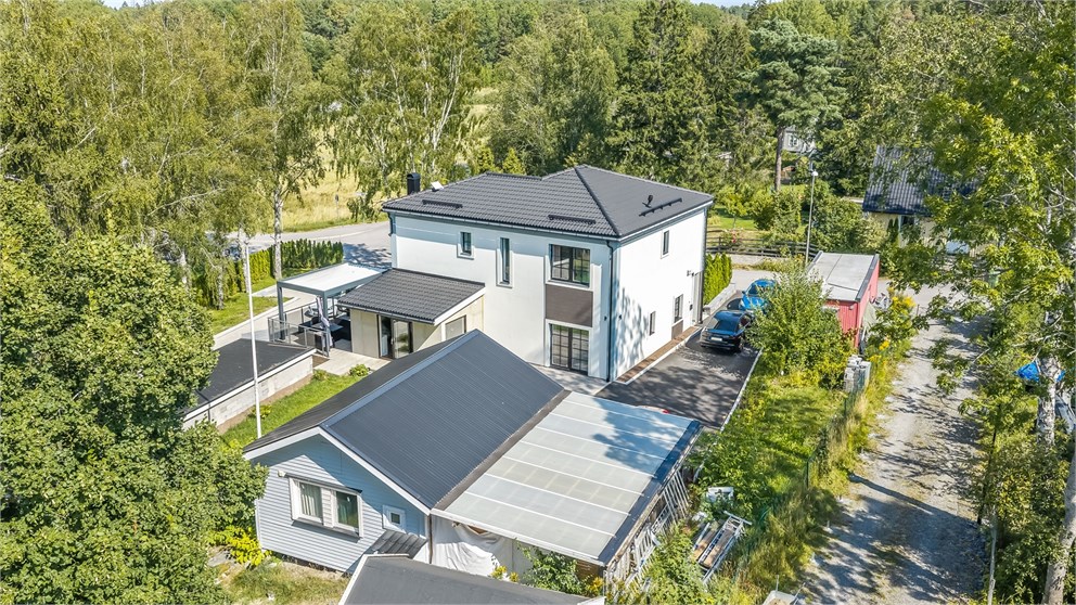 Varfågelvägen 2