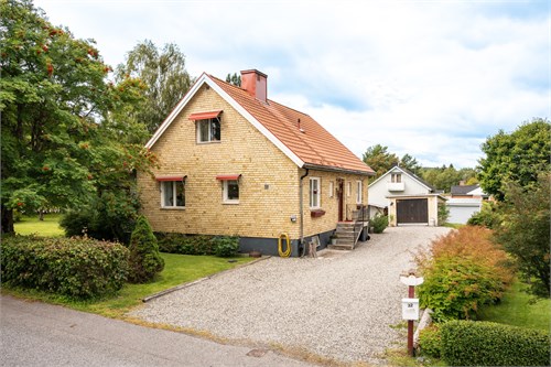 Hallstavägen 32