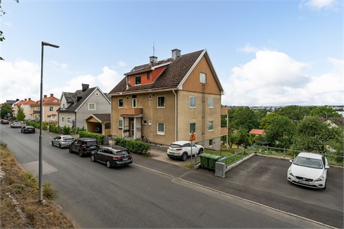 Norra Parkgatan 25