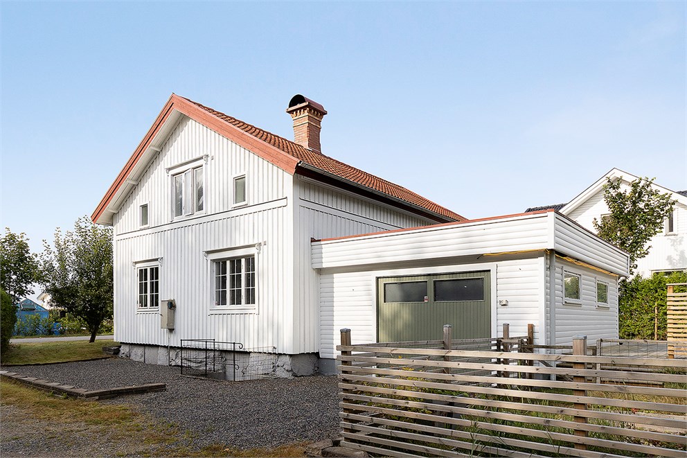 Strandbackevägen 9
