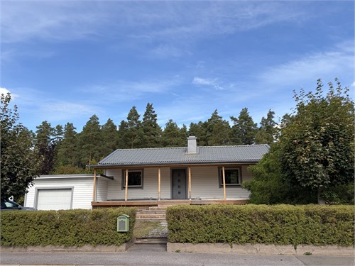Tallåsvägen 13