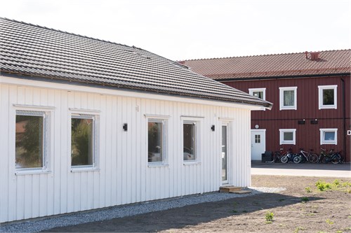 VÄXTHUSVÄGEN 2