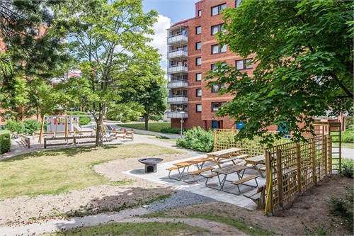 Föreningens gård med grillplats