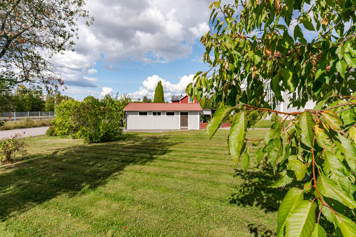 Hällbyvägen 11 – bild 41
