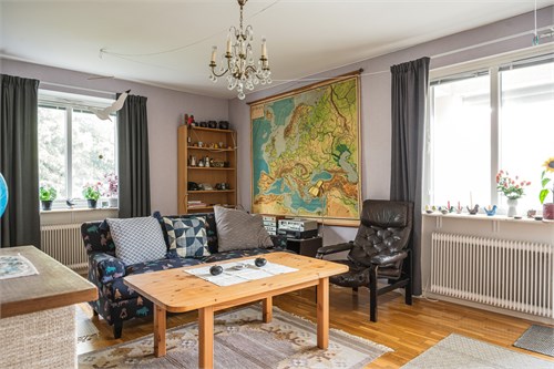 Trinnöjegatan 12