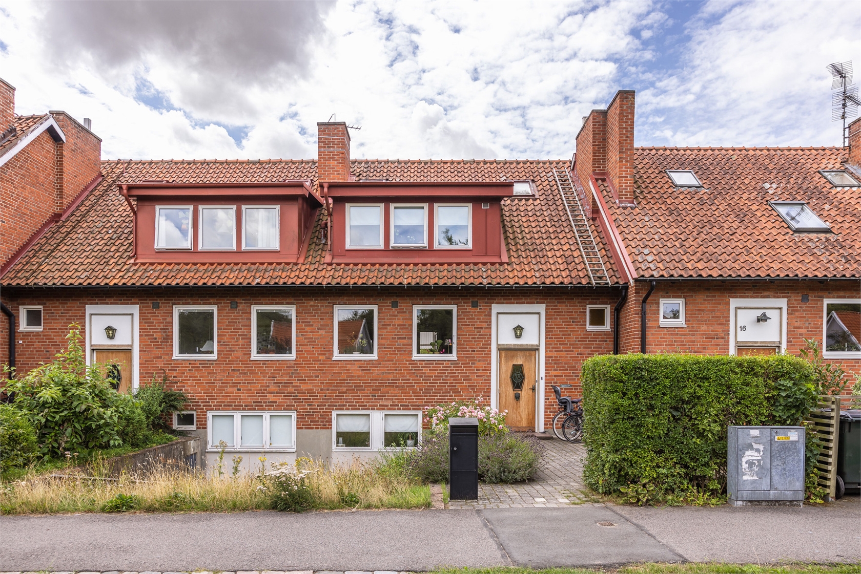 Körsbärsvägen 18 – bild 50