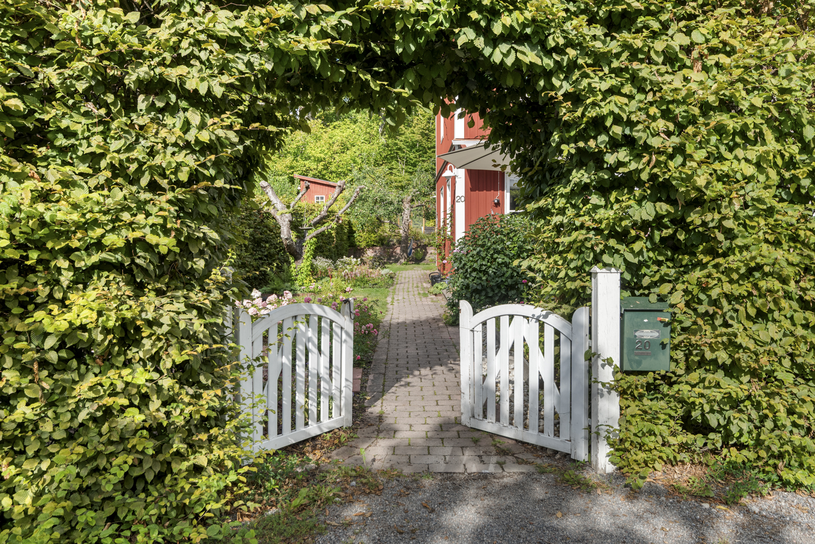 Engelska Parkvägen 20 – bild 2
