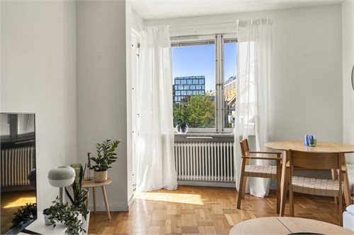 Pastellvägen 11