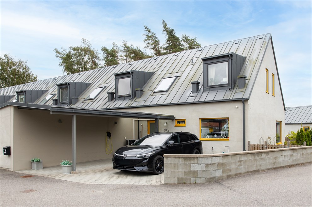 Hällestadsvägen 25 a